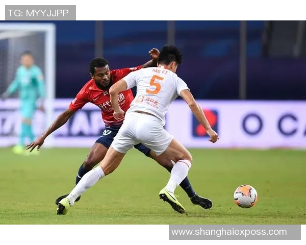 重庆与武汉足球队耐力对决赛后分析与总结 重庆与武汉足球队耐力对决赛后分析与总结