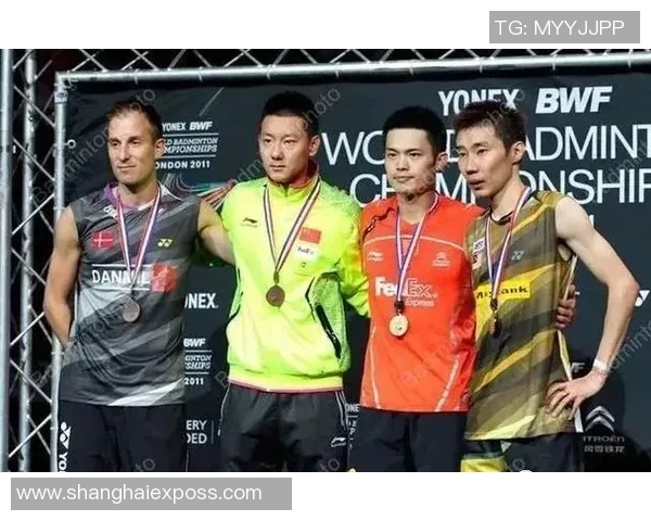 深圳羽毛球队与北京羽毛球队赛后复盘分析比赛节奏与战术对比