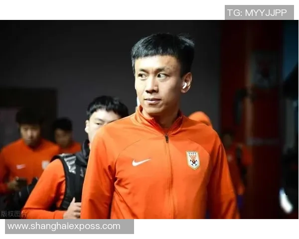 成都排球队在杯赛中的强劲表现与战术分析