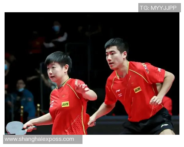 广州羽毛球队在钻石联赛中的默契配合与战术分析